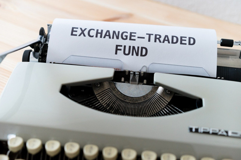 Exchange Traded Funds (ETFs)